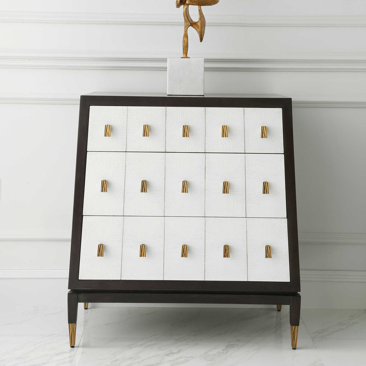 Pyramid Chest of Drawers – White