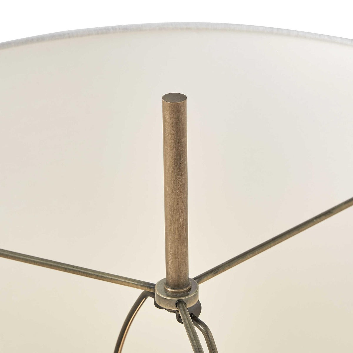 Kiss Table Lamp – Brass & Marble