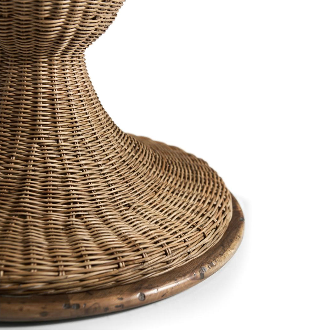 Palm Court Round Rattan Dining Table – 117cm
