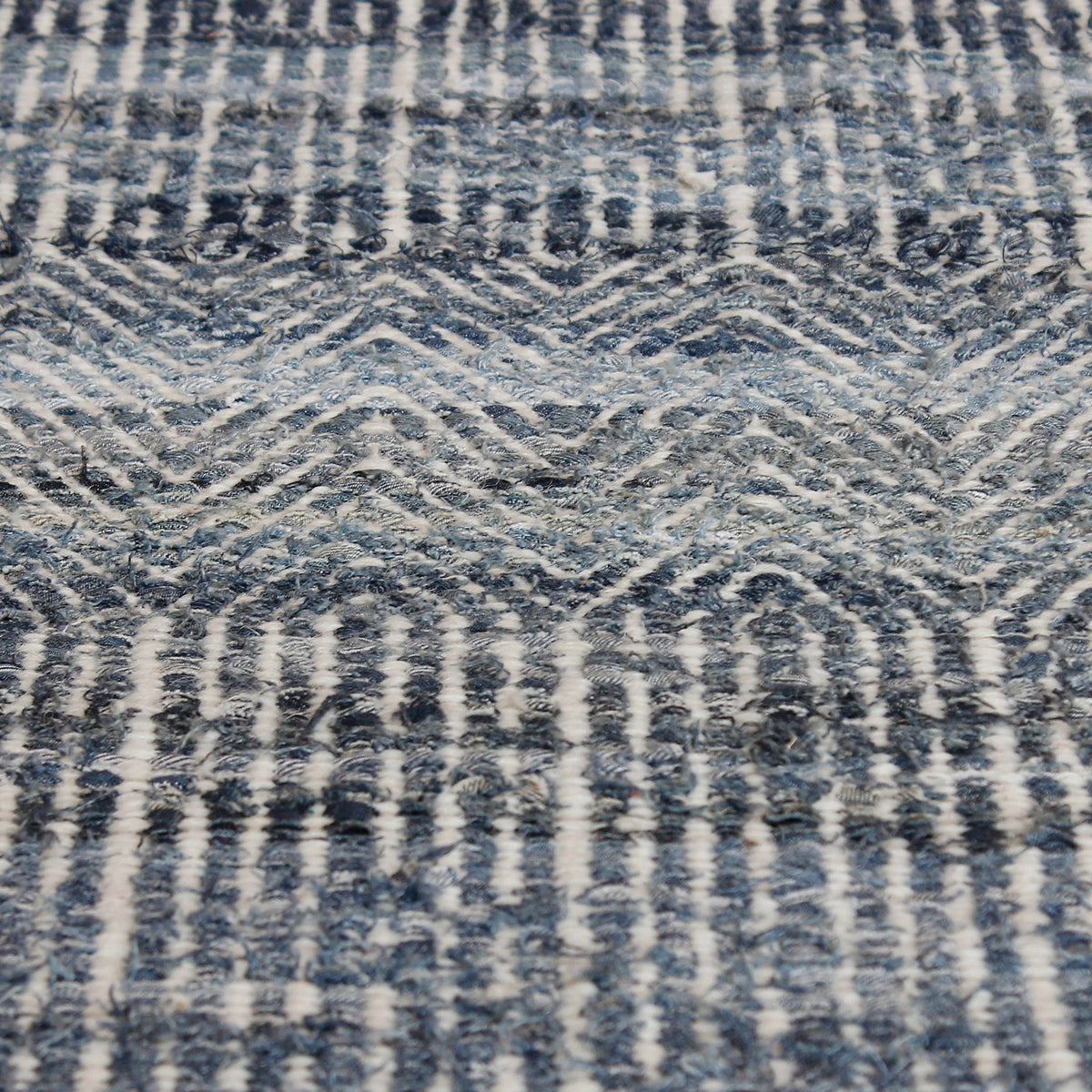Bolivia Rug – Blue, 152 x 244 cm