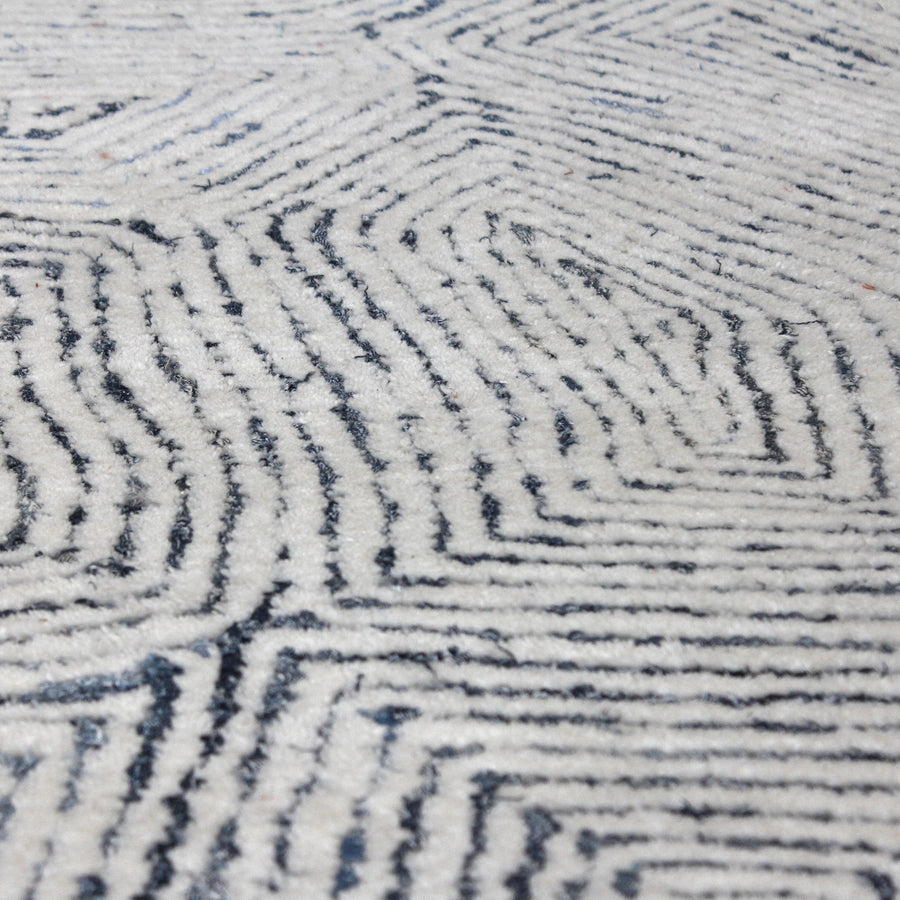 Maze Blue Rug – 8 x 10ft