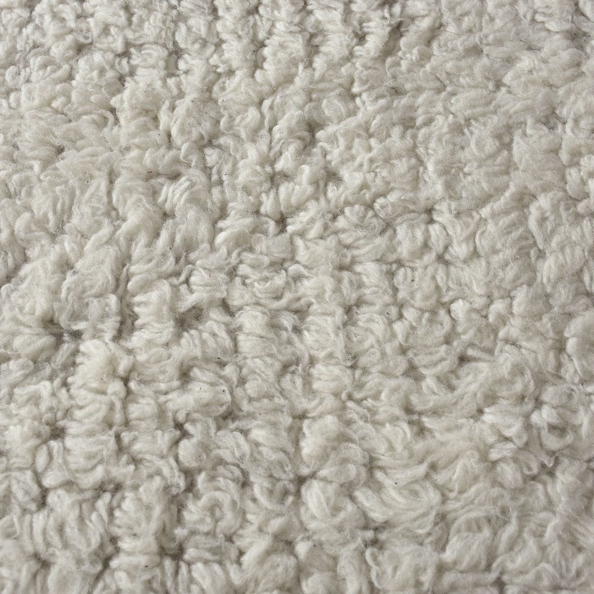 Clayhill Rug – Ivory White, 274 x 365cm