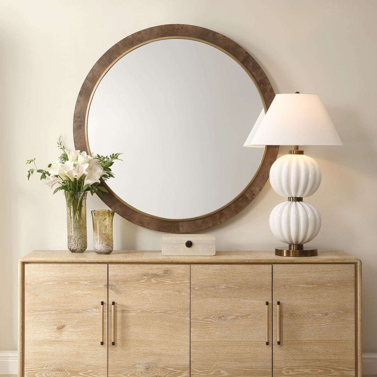 Cleveland Round Mirror – Burl Wood
