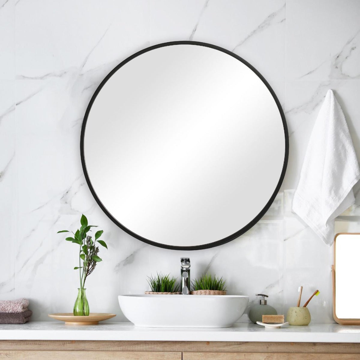Eve Medium Round Mirror – Black