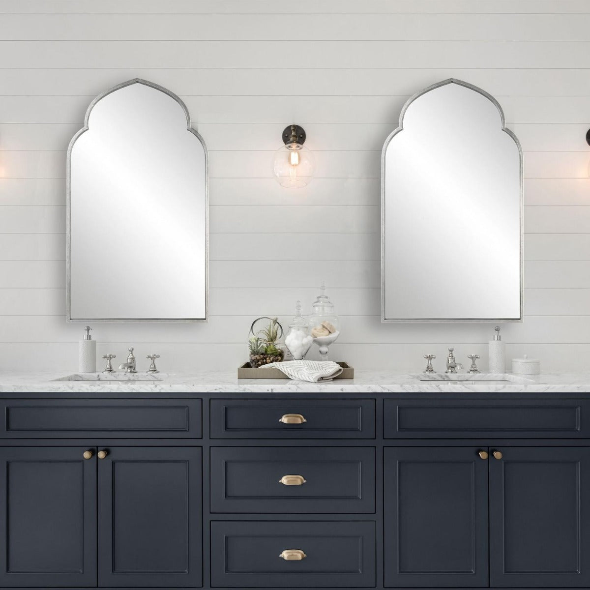 Temple Arched Mirror – Silver