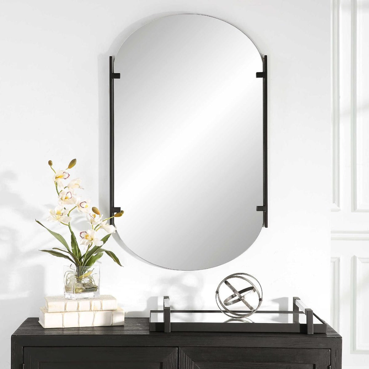 Linear Mirror – Black