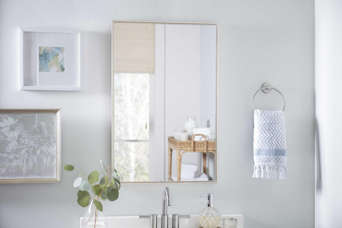 Floating Slim Frame Mirror – Silver