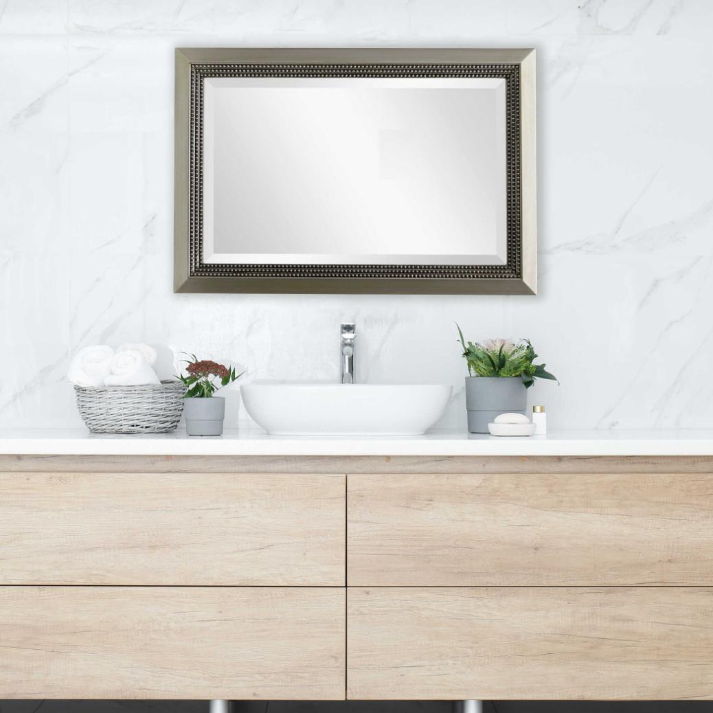 Beaded Lines Mirror – Brushed Silver