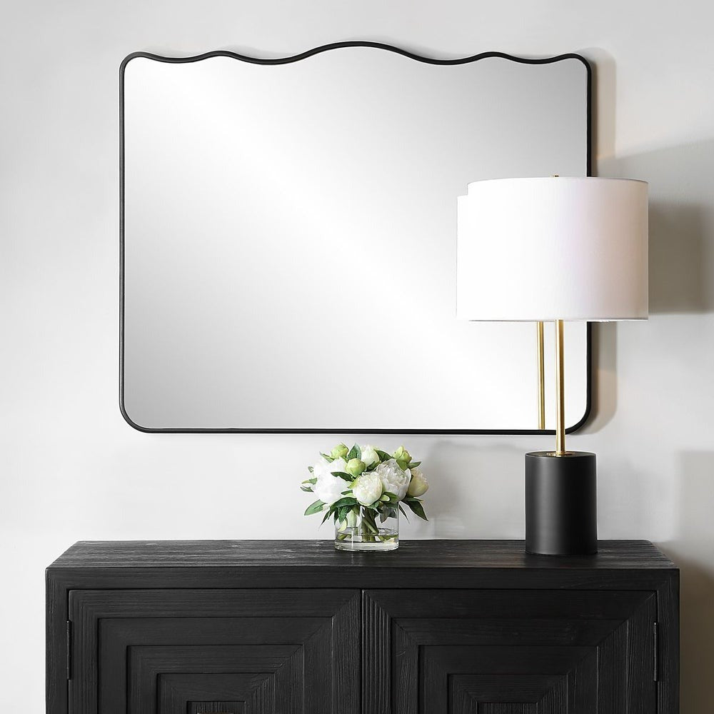 Grace Scalloped Mirror – Black